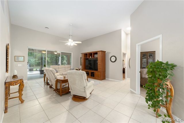 4060 S Kenvera Loop, Inverness, FL 34450