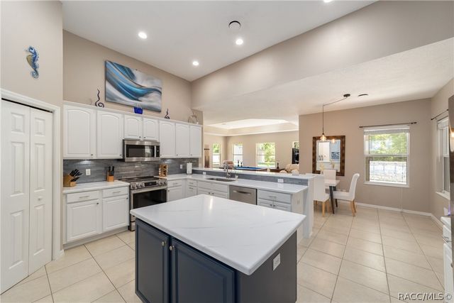 4060 S Kenvera Loop, Inverness, FL 34450