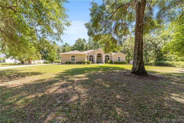 4060 S Kenvera Loop, Inverness, FL 34450
