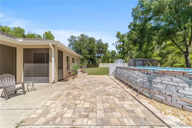 4060 S Kenvera Loop, Inverness, FL 34450