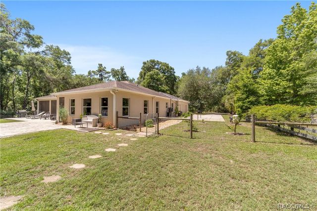 4060 S Kenvera Loop, Inverness, FL 34450