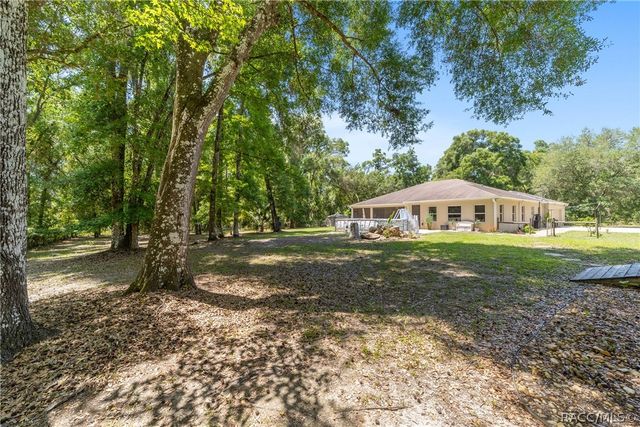 4060 S Kenvera Loop, Inverness, FL 34450