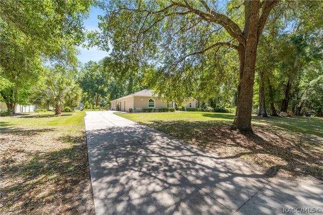 4060 S Kenvera Loop, Inverness, FL 34450