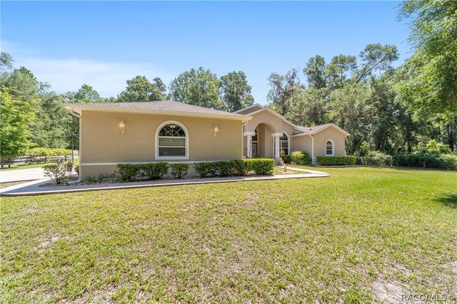 4060 S Kenvera Loop, Inverness, FL 34450