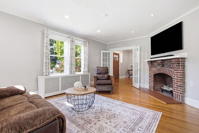 79 Orange Street, Reading, MA 01867