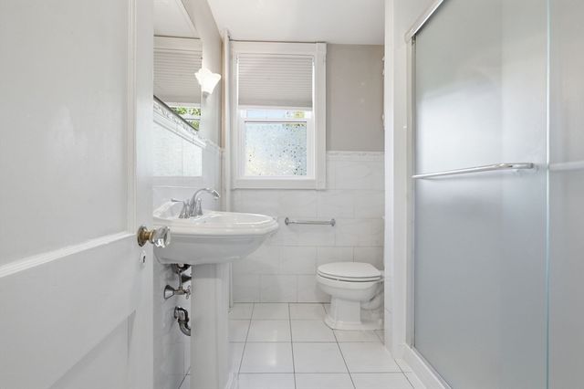 79 Orange Street, Reading, MA 01867