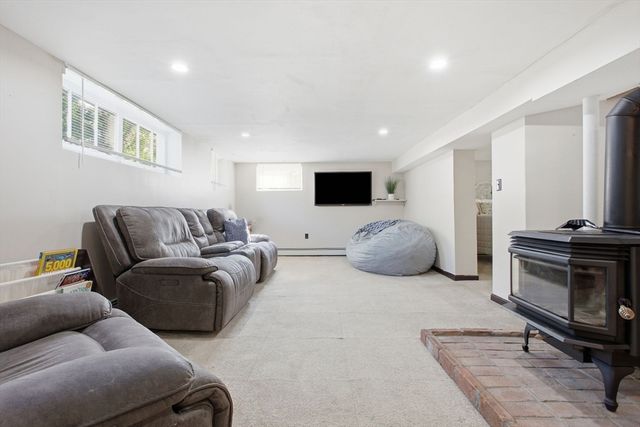 79 Orange Street, Reading, MA 01867