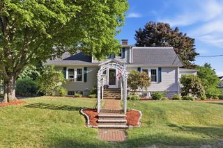 79 Orange Street, Reading, MA 01867