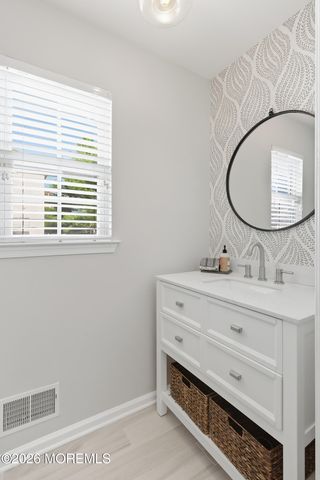 3 Jeremy Way, Old Bridge, NJ 08857