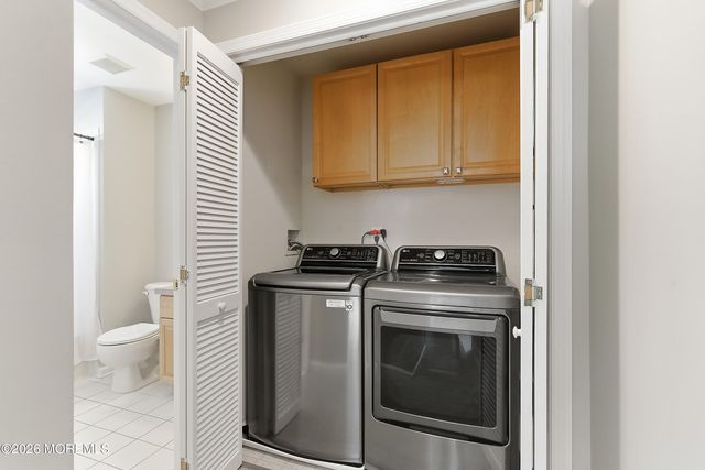 3 Jeremy Way, Old Bridge, NJ 08857