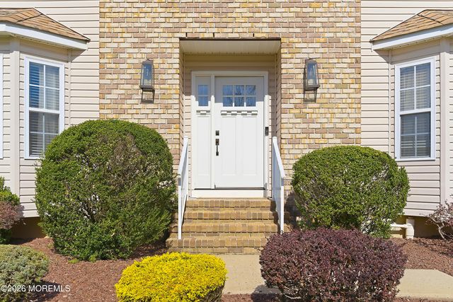 3 Jeremy Way, Old Bridge, NJ 08857