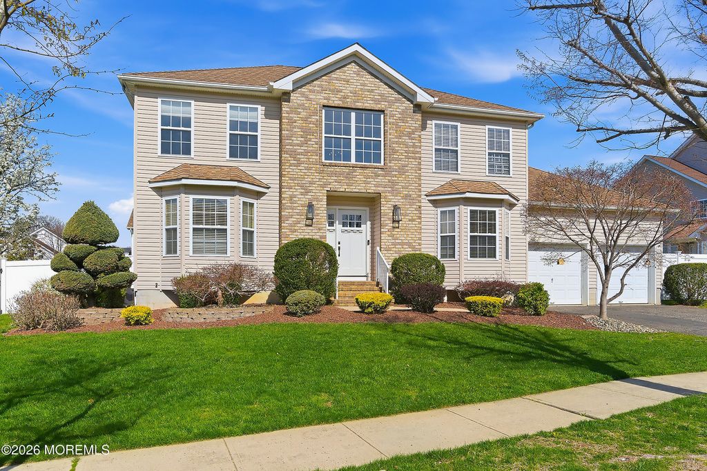 3 Jeremy Way, Old Bridge, NJ 08857