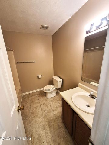 809 Autumn Leaves Court, Wilmington, NC 28411