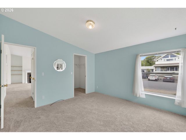 214 S 2ND Ave, Rockaway Beach, OR 97136