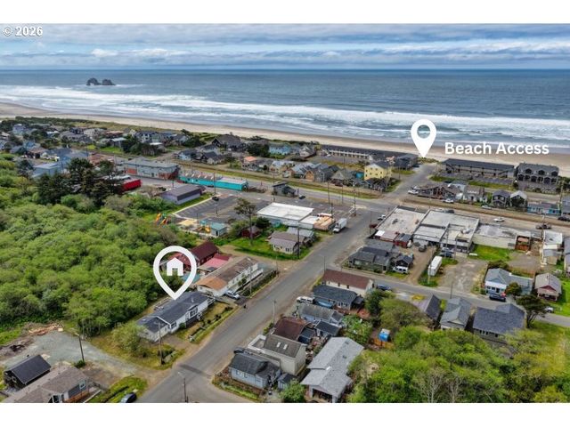214 S 2ND Ave, Rockaway Beach, OR 97136
