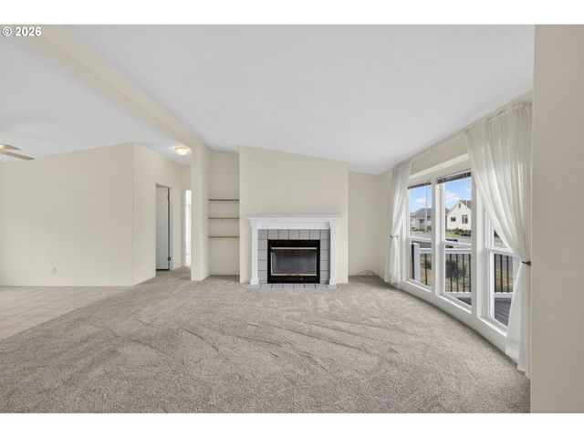 214 S 2ND Ave, Rockaway Beach, OR 97136