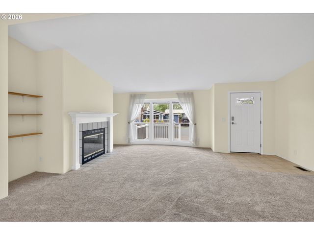 214 S 2ND Ave, Rockaway Beach, OR 97136