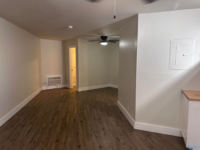 3801 Triana Blvd 3, Huntsville, AL 35805