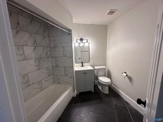 3801 Triana Blvd 3, Huntsville, AL 35805