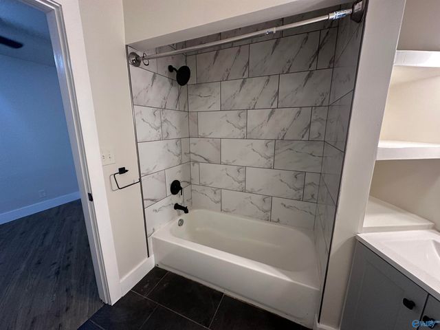 3801 Triana Blvd 3, Huntsville, AL 35805