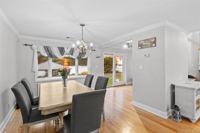 27 Nottinghill Drive, Massapequa, NY 11758