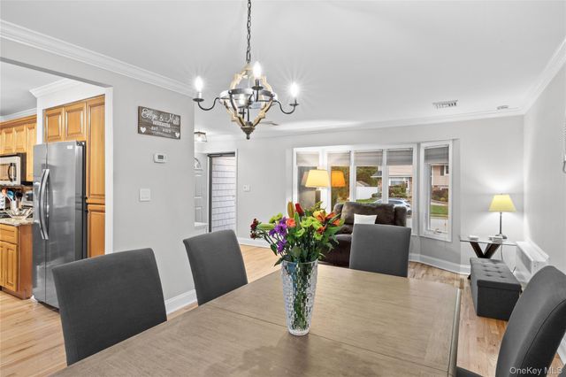 27 Nottinghill Drive, Massapequa, NY 11758