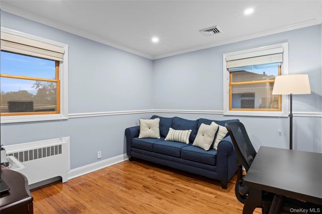 27 Nottinghill Drive, Massapequa, NY 11758