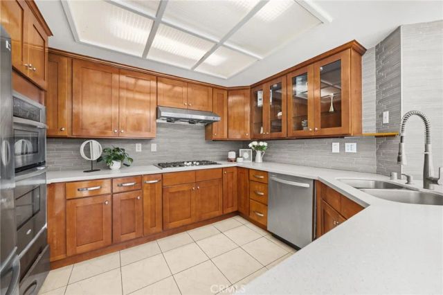 19 Tiara, Irvine, CA 92614