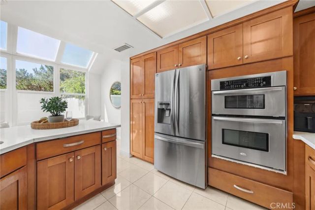 19 Tiara, Irvine, CA 92614