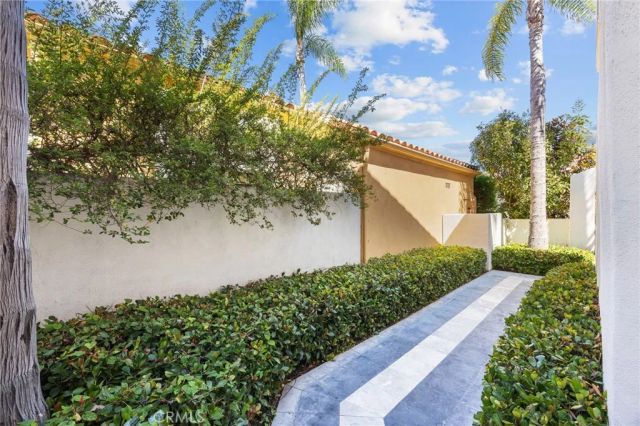 19 Tiara, Irvine, CA 92614