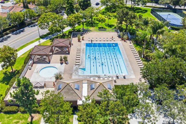 19 Tiara, Irvine, CA 92614