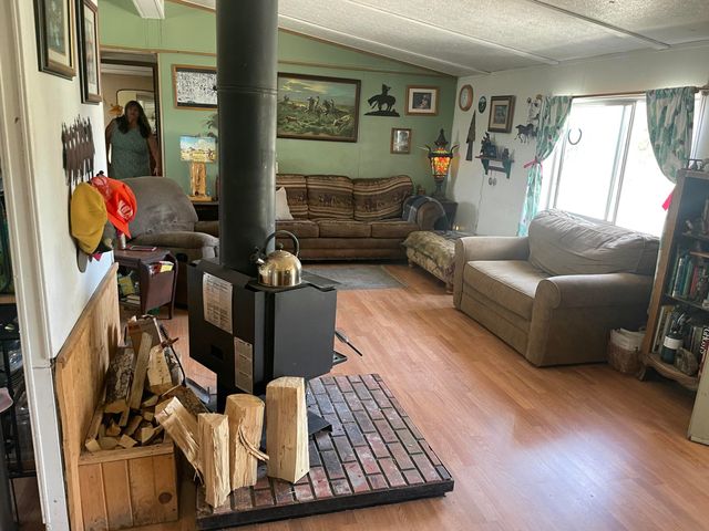 25484 Rim Drive, Chiloquin, OR 97624