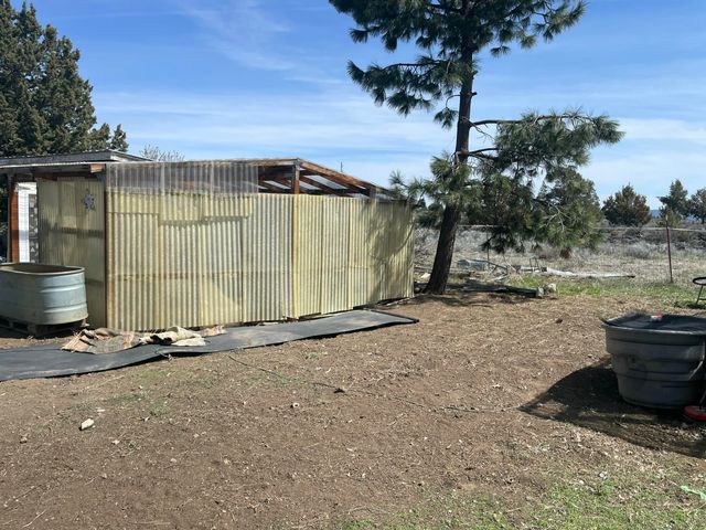 25484 Rim Drive, Chiloquin, OR 97624