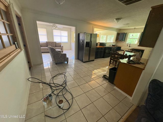 113 Forest Street, Pass Christian, MS 39571