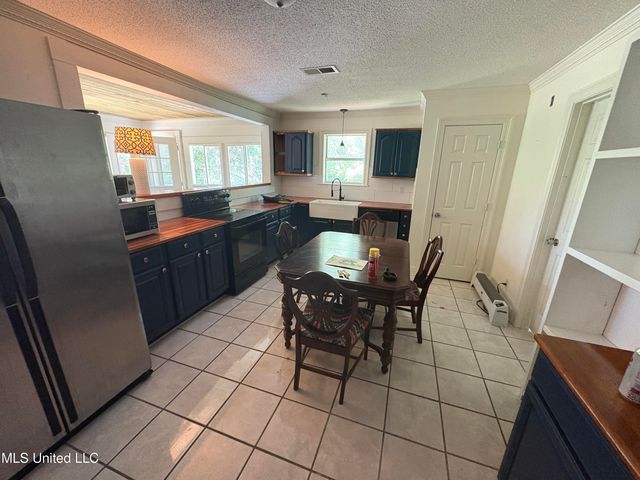 113 Forest Street, Pass Christian, MS 39571