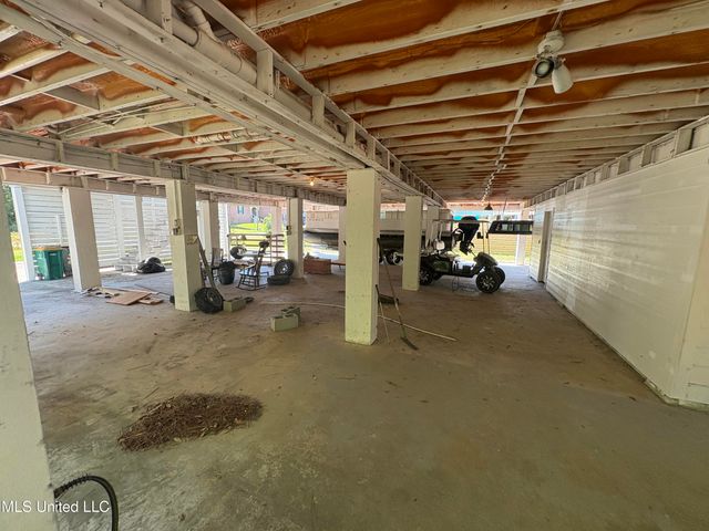 113 Forest Street, Pass Christian, MS 39571