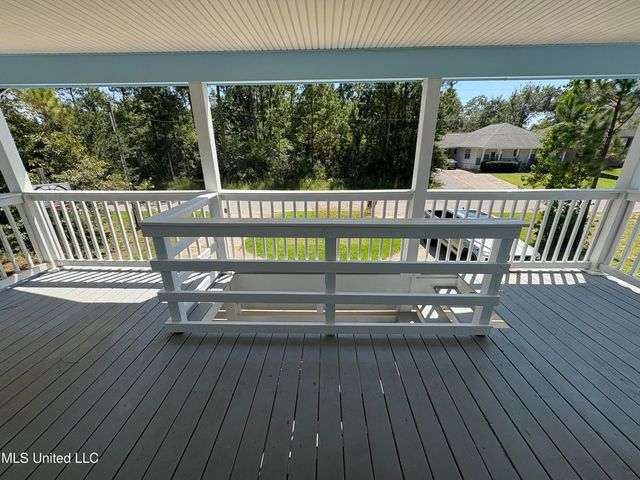 113 Forest Street, Pass Christian, MS 39571