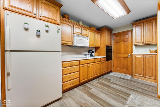 105 W Summit Street, Brownstown, IN 47220