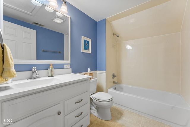 105 W Summit Street, Brownstown, IN 47220
