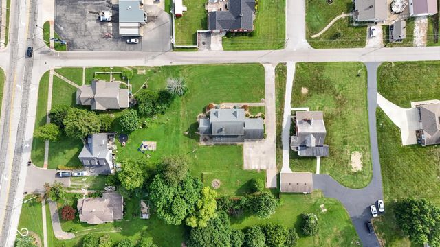 105 W Summit Street, Brownstown, IN 47220