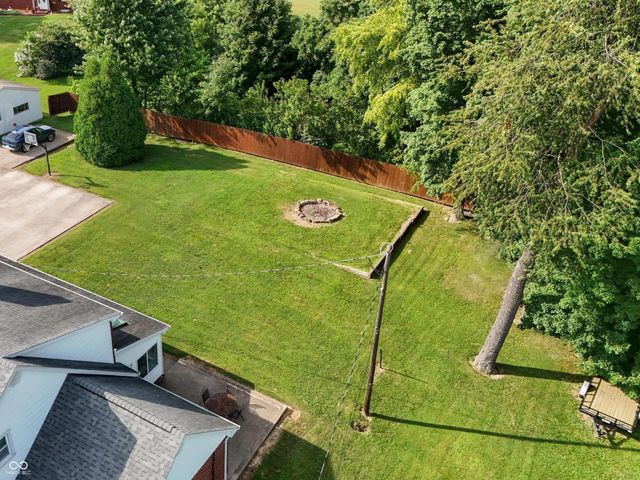 105 W Summit Street, Brownstown, IN 47220