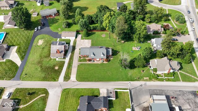 105 W Summit Street, Brownstown, IN 47220