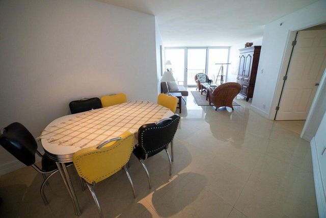 3000 N OCEAN Drive N 33B, Singer Island, FL 33404