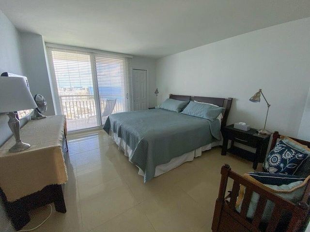 3000 N OCEAN Drive N 33B, Singer Island, FL 33404