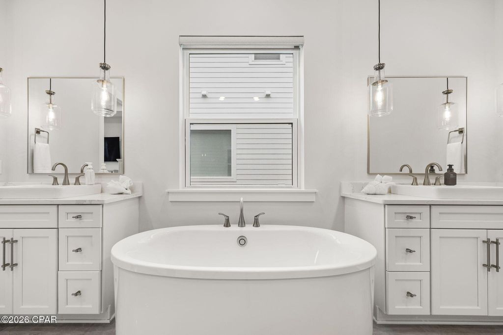 Image 16 of property listing at 912 Camp Fire Circle, Panama City Beach, FL 32413
