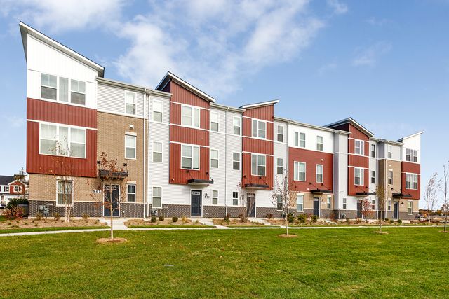 857 Finley Drive, Aurora, IL 60504