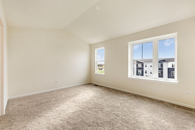 857 Finley Drive, Aurora, IL 60504