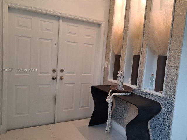 5490 NW 113th Ct, Doral, FL 33178