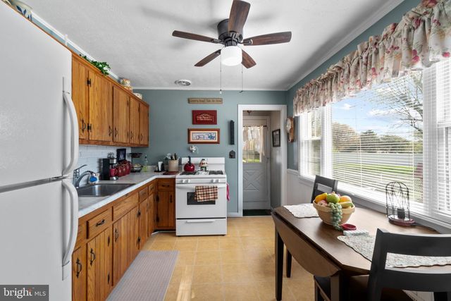 1633 TIEMAN DR, Glen Burnie, MD 21061