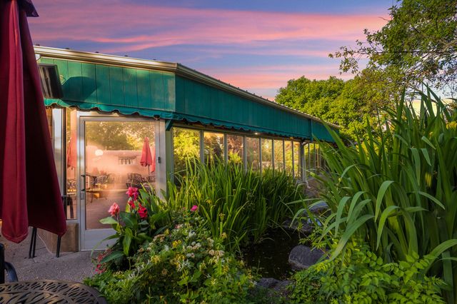 8032 4th Street NW, Los Ranchos, NM 87114